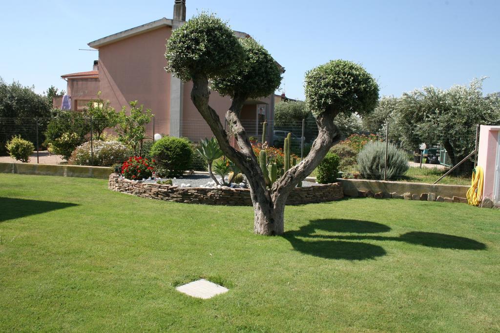 Villa Rosanna Capoterra Exterior photo